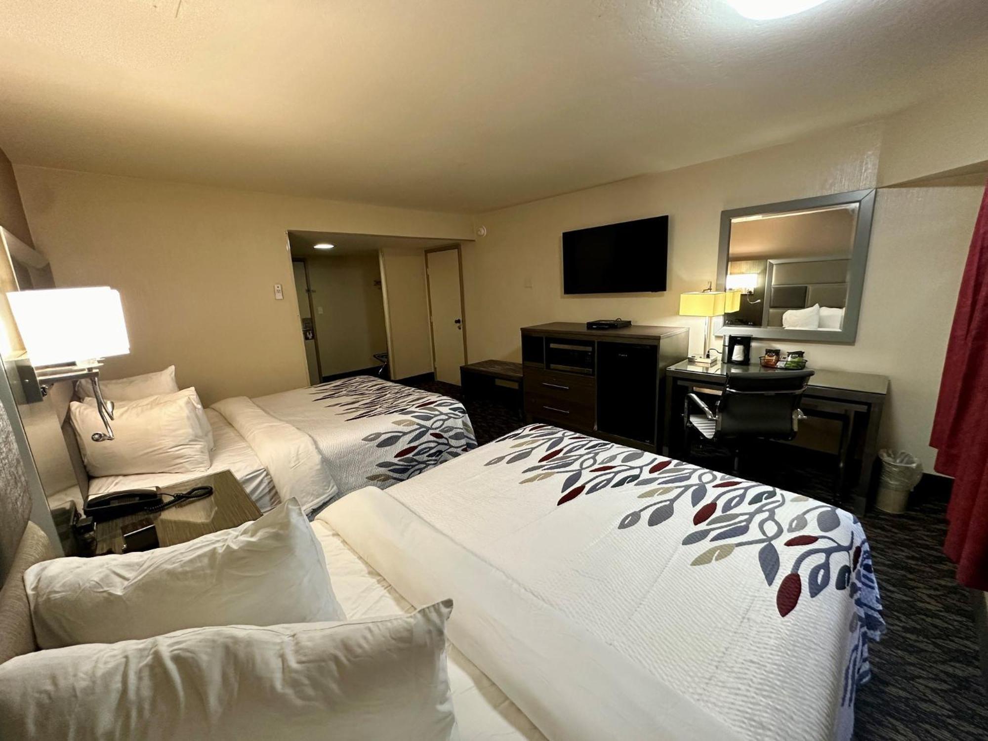Red Roof Inn Yuba City Bonanza - Marysville Eksteriør billede