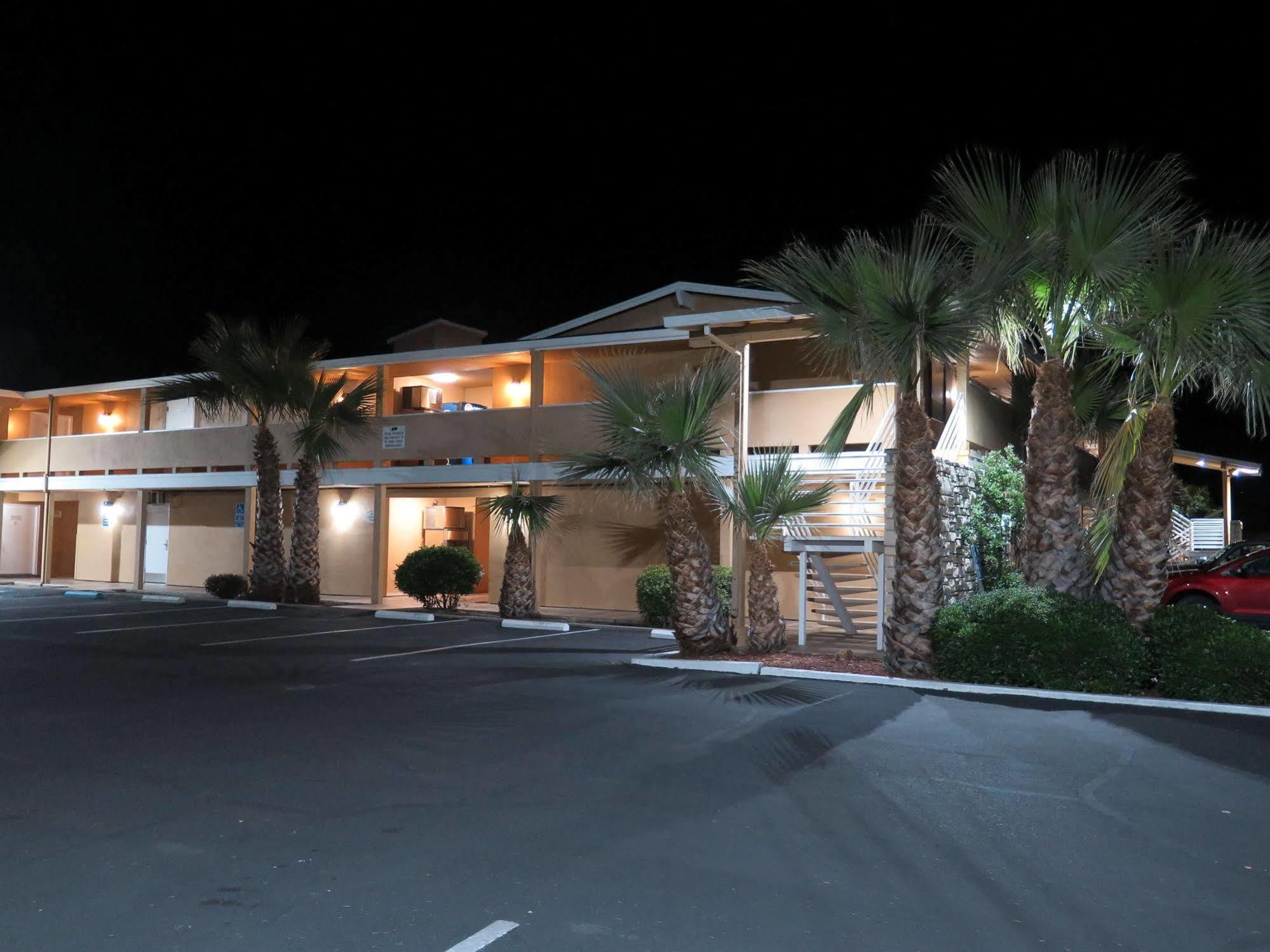 Red Roof Inn Yuba City Bonanza - Marysville Eksteriør billede