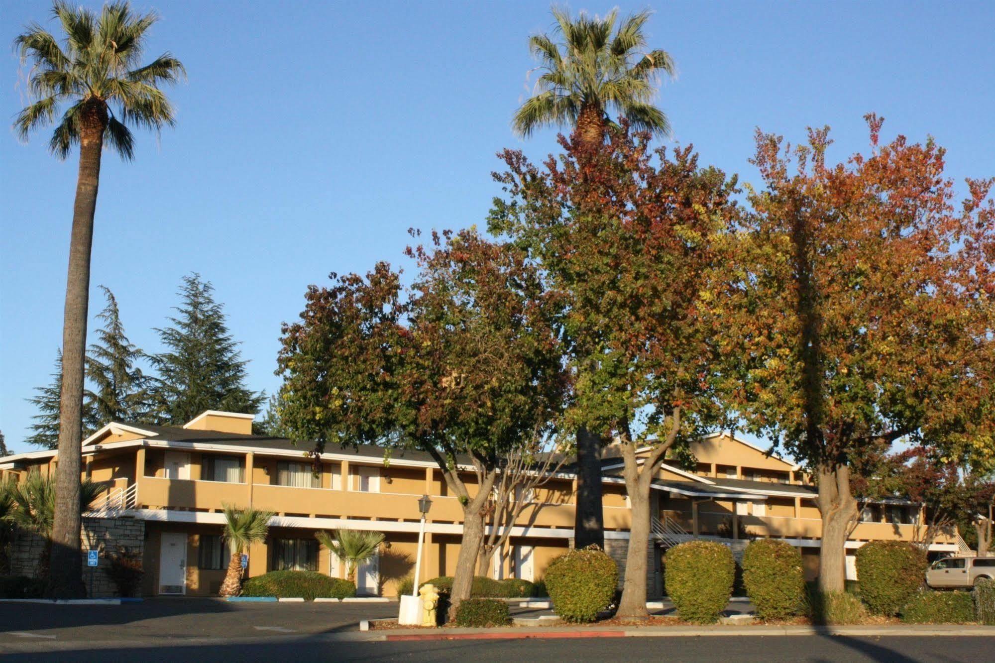 Red Roof Inn Yuba City Bonanza - Marysville Eksteriør billede